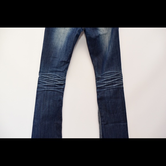 Premiere Rue21 Bootcut Ripped Jeans - Picture 6 of 7